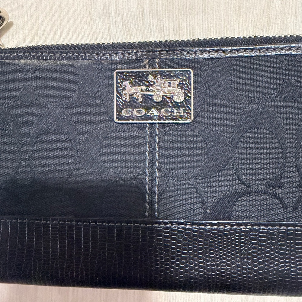 Coach Signature Wristlet - Picture 2 of 13